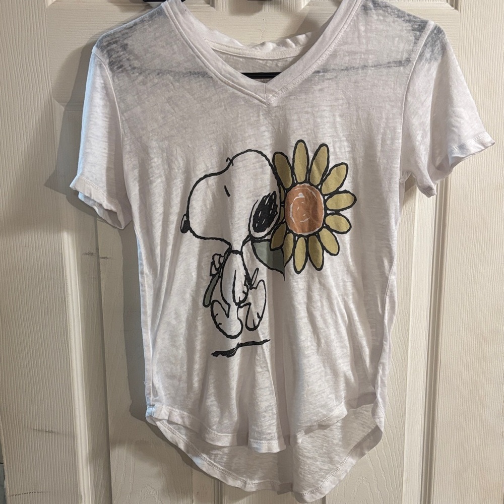 Peanuts White Snoopy Tee with Sunflower